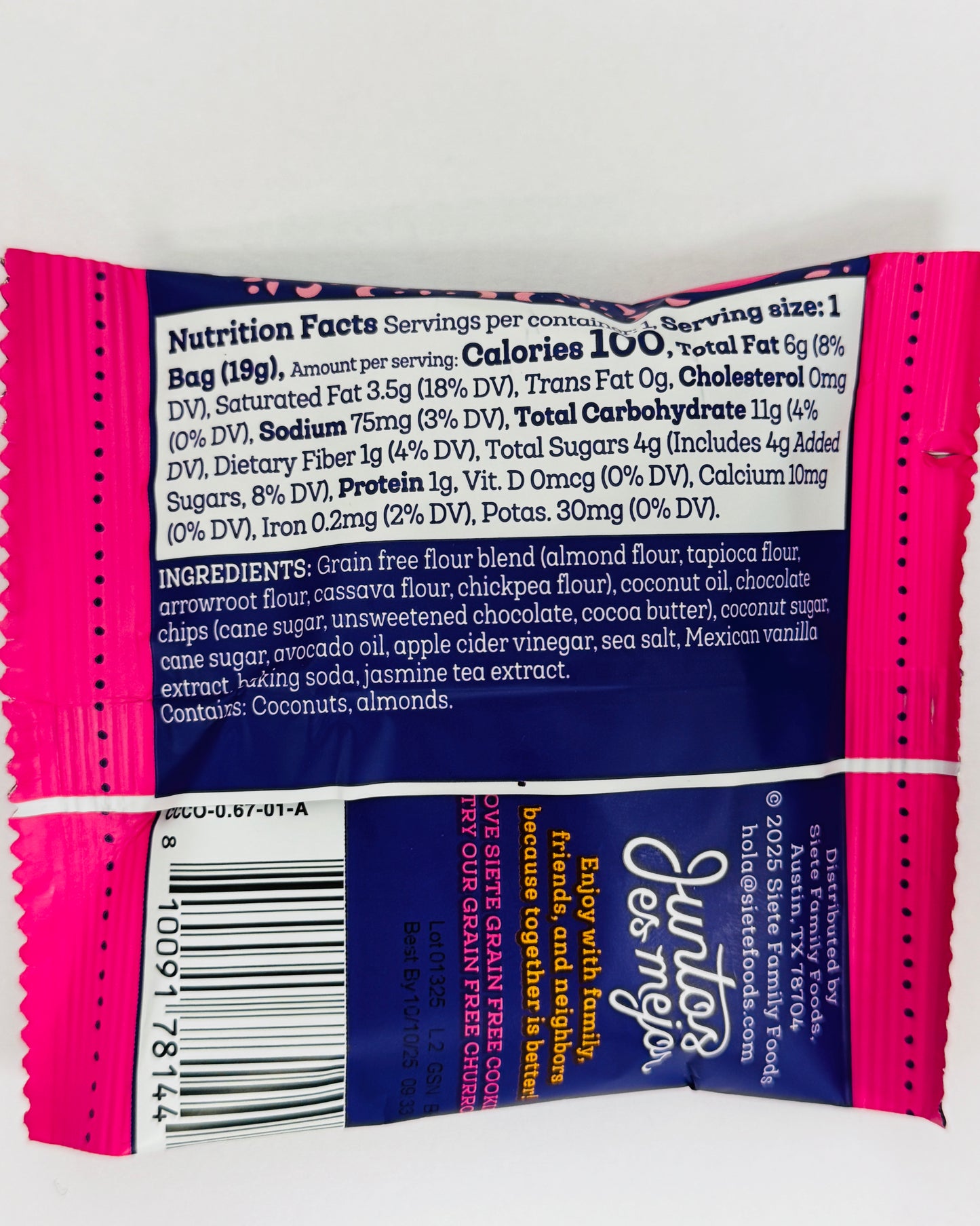 Siete Mexican Vanilla Chocolate Chip Mini Cookies 0.67oz